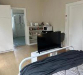 The Studio in the Heart of Town, Cootamundra